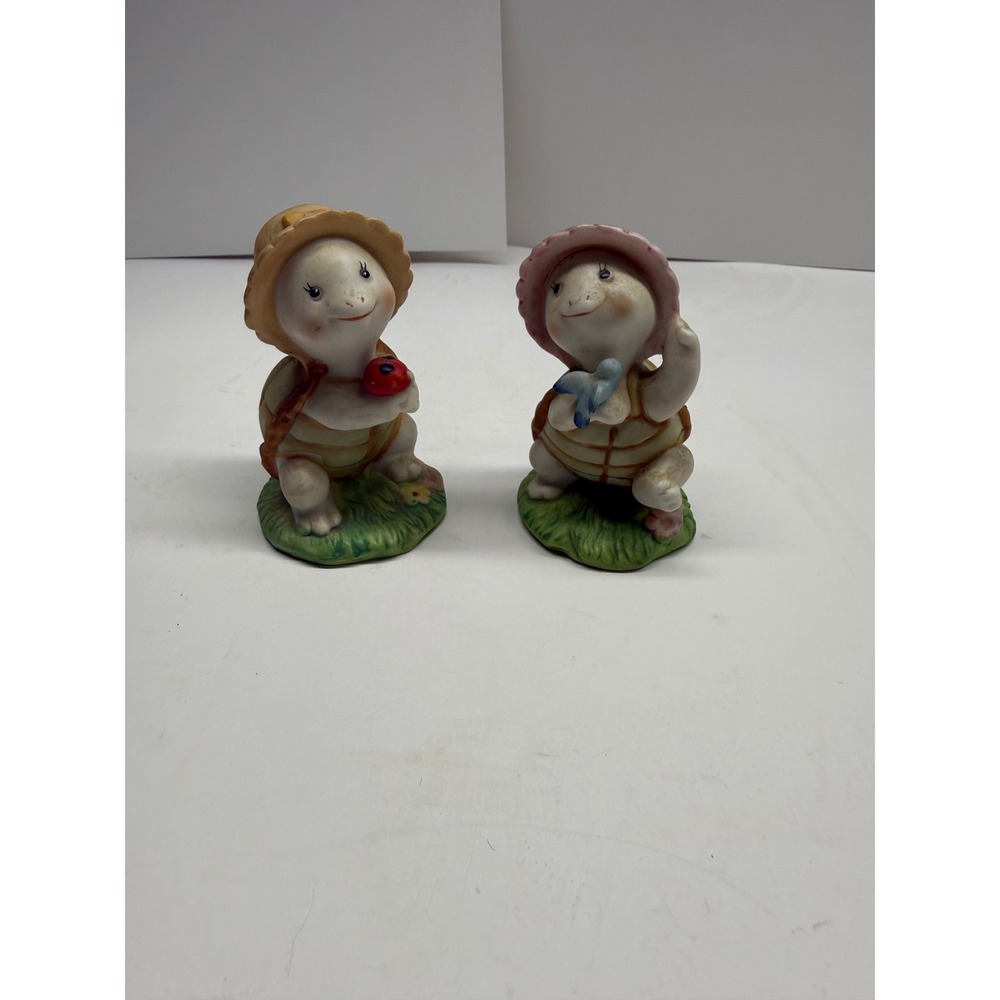 Vintage Homco Porcelain Turtle Figurines Set of 2 Ladybug Butterfly 8877 Taiwan